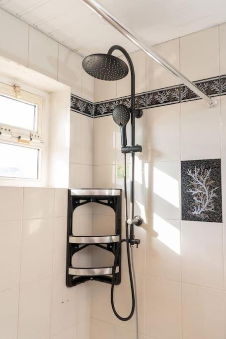 Afroditi Holiday Home- Green View Apartment Svoronata Bagian luar foto